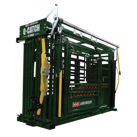 Q-Catch 87 Series cattle crush side view